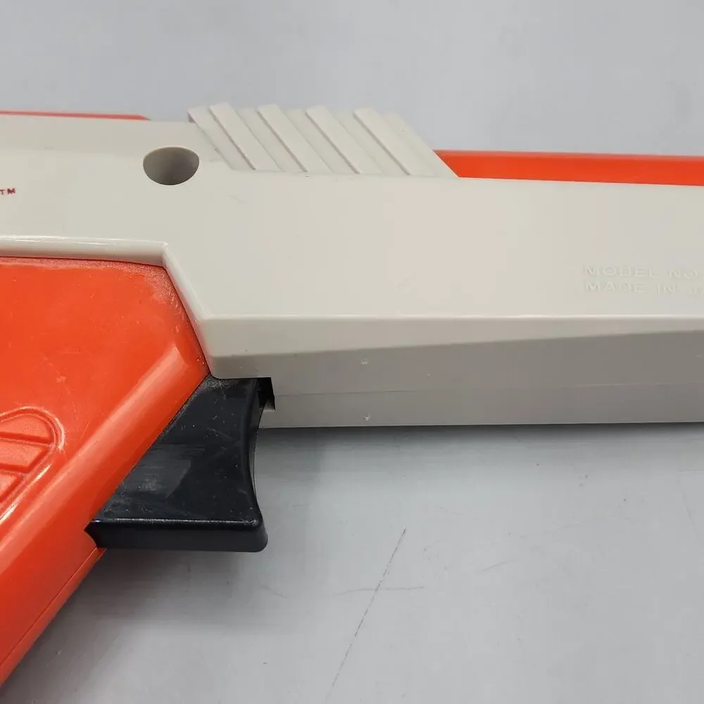 Nintendo NES Zapper Light Gun Controller NES-005 Fire Orange